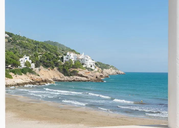 Esencia Mediterranea Precioso En Primera Linea Sitges