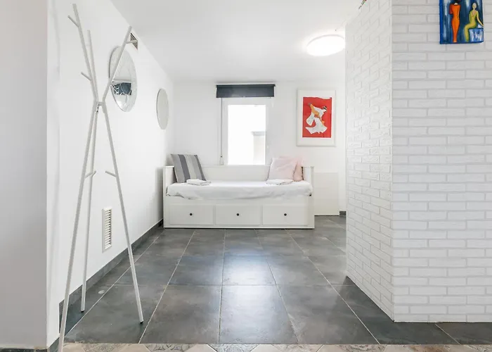 Esencia Mediterranea Precioso En Primera Linea Sitges